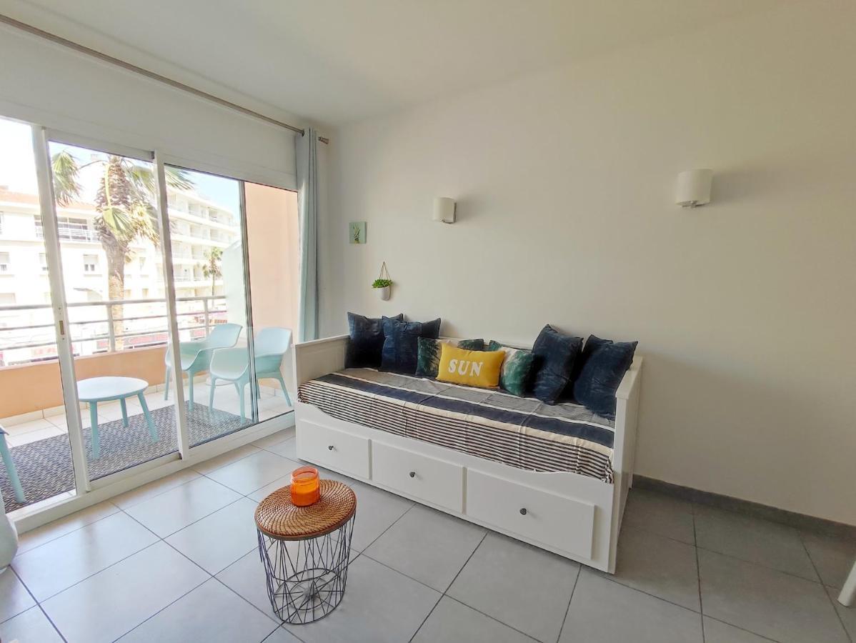 Superbe T2 Vue Mer Avec Ascenseur Canet-en-Roussillon Luaran gambar