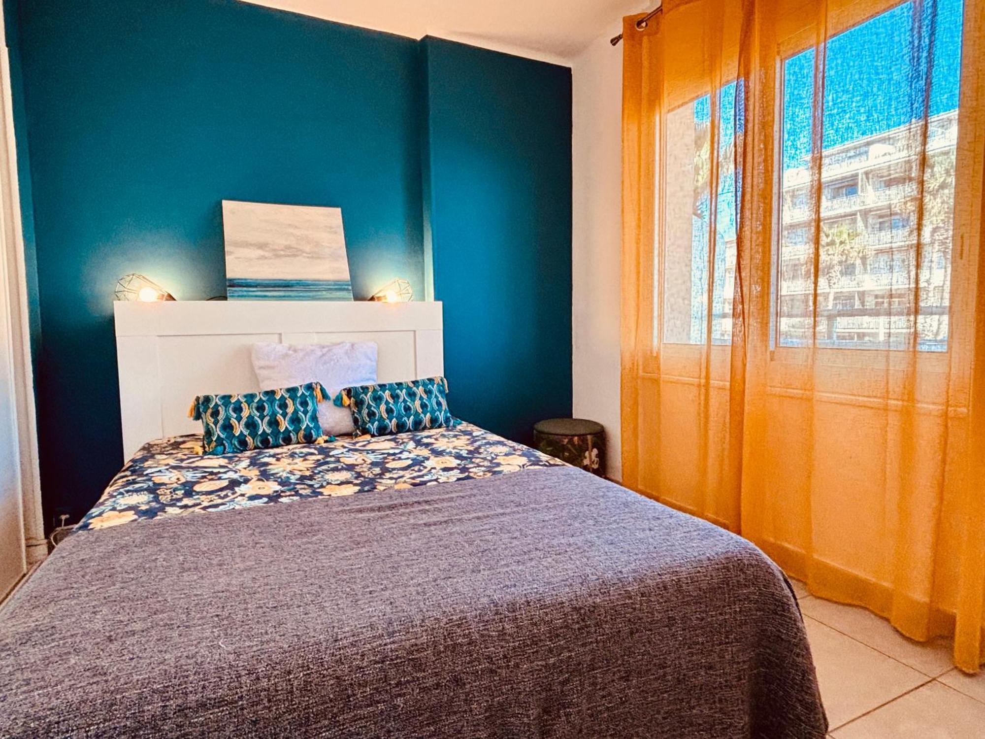 Superbe T2 Vue Mer Avec Ascenseur Canet-en-Roussillon Luaran gambar